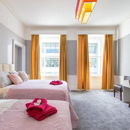 Stunning 2-Bed Apartment In Central Edimburgo Exterior foto
