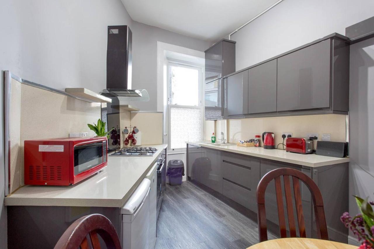 Stunning 2-Bed Apartment In Central Edimburgo Exterior foto