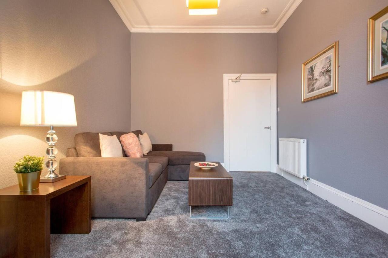 Stunning 2-Bed Apartment In Central Edimburgo Exterior foto