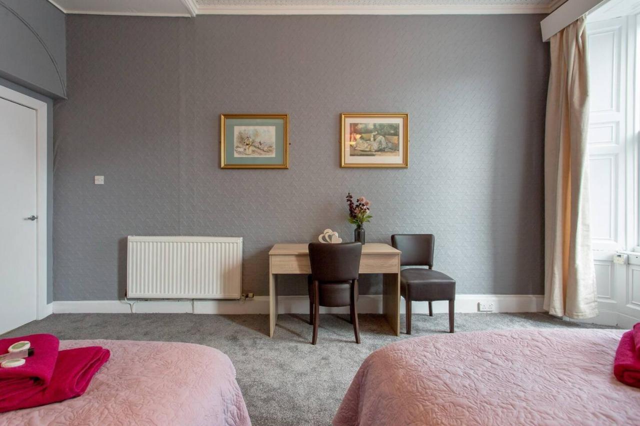 Stunning 2-Bed Apartment In Central Edimburgo Exterior foto